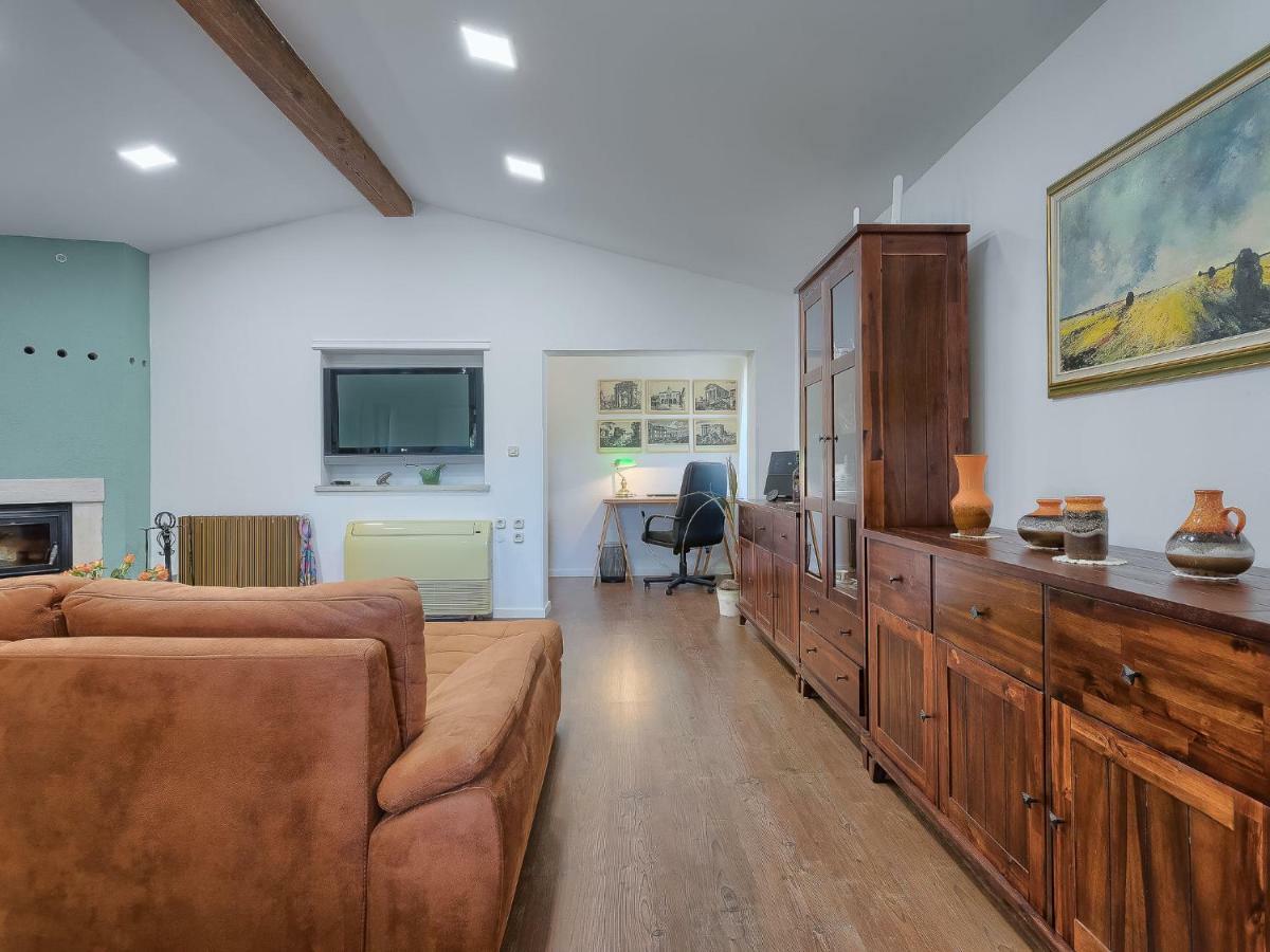 Holiday Home Country House D&D By Interhome Pula Zewnętrze zdjęcie